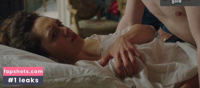 Jessica Brown Findlay gallery photo #4