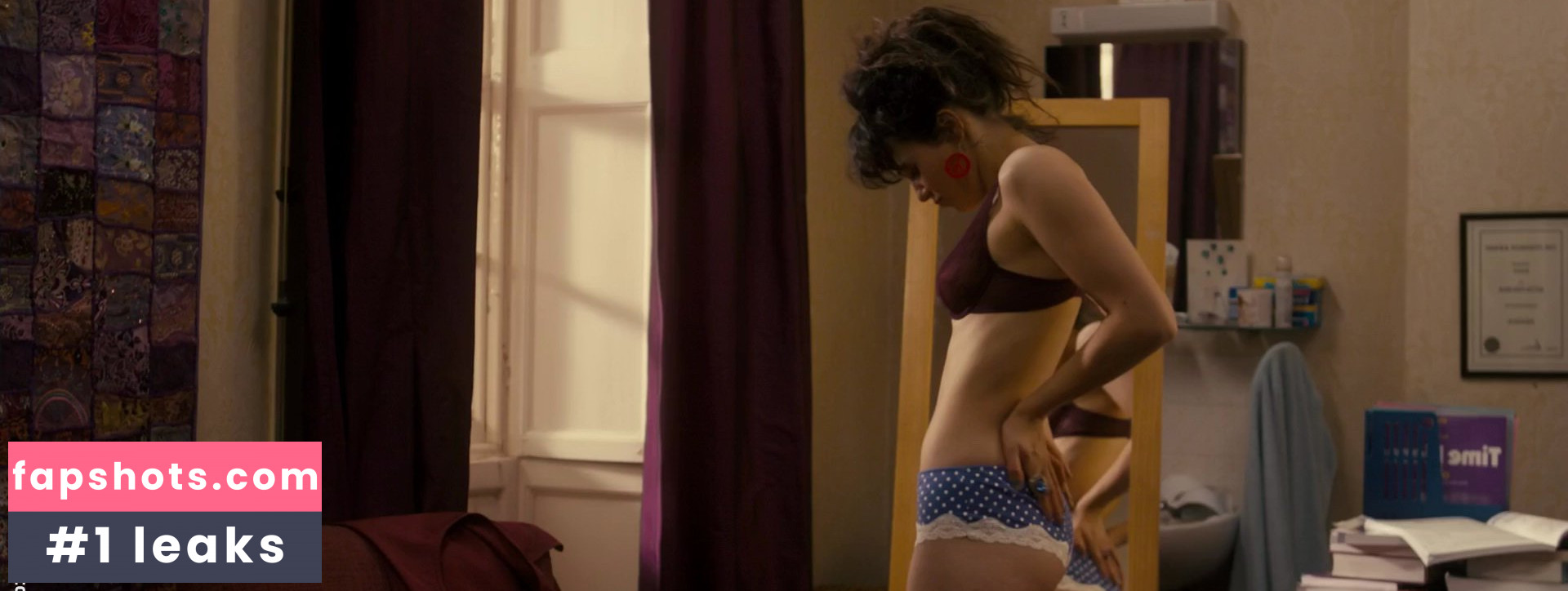 Jessica Brown Findlay gallery photo #95