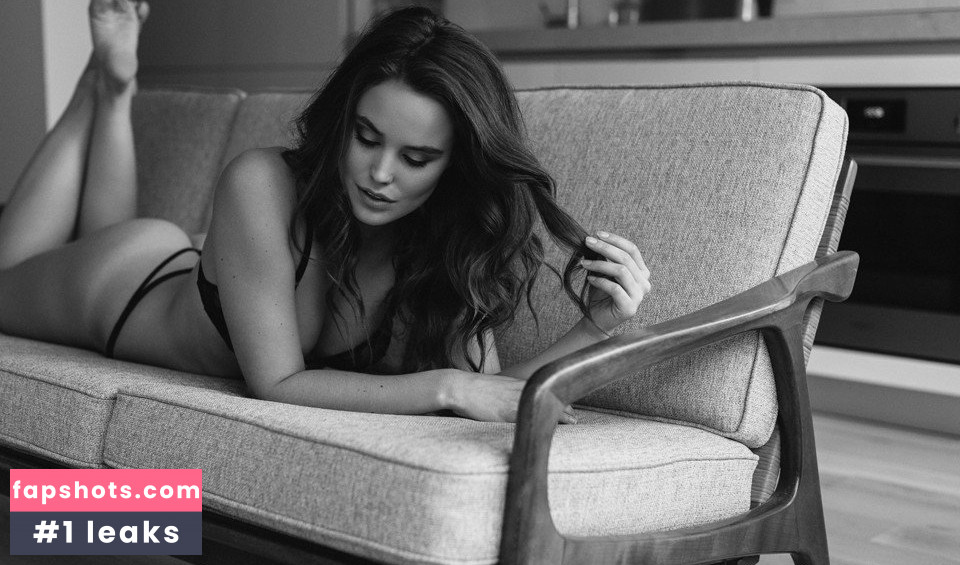 Jessica Buller gallery photo #7