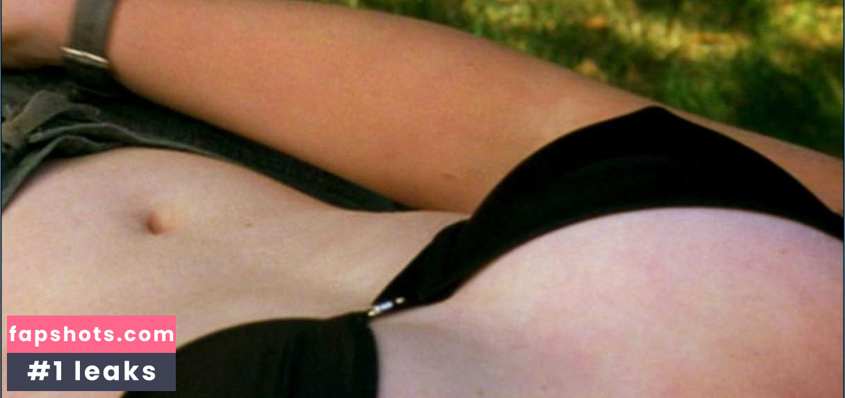 Jessica Campbell gallery photo #5