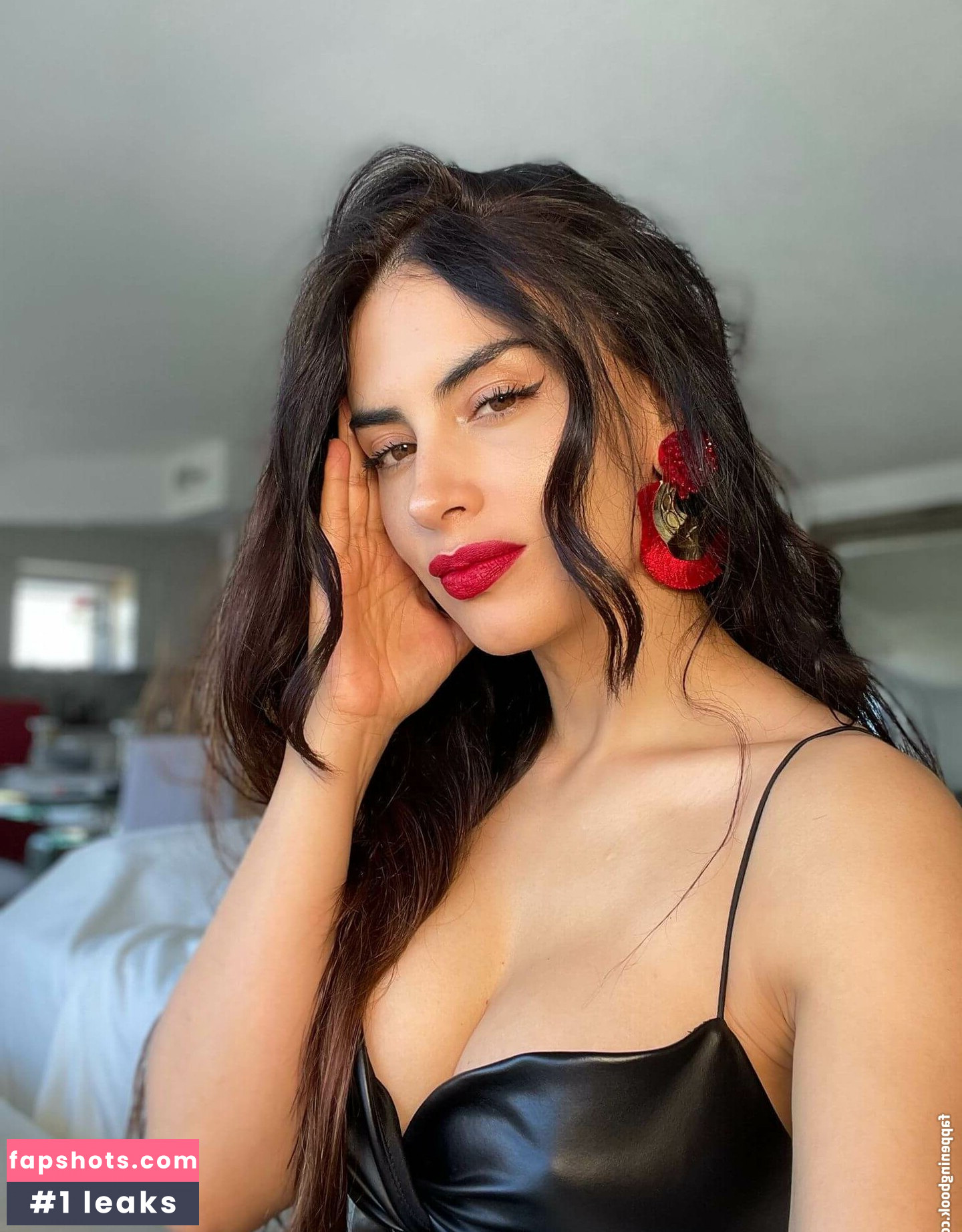 Jessica Cediel gallery photo #6