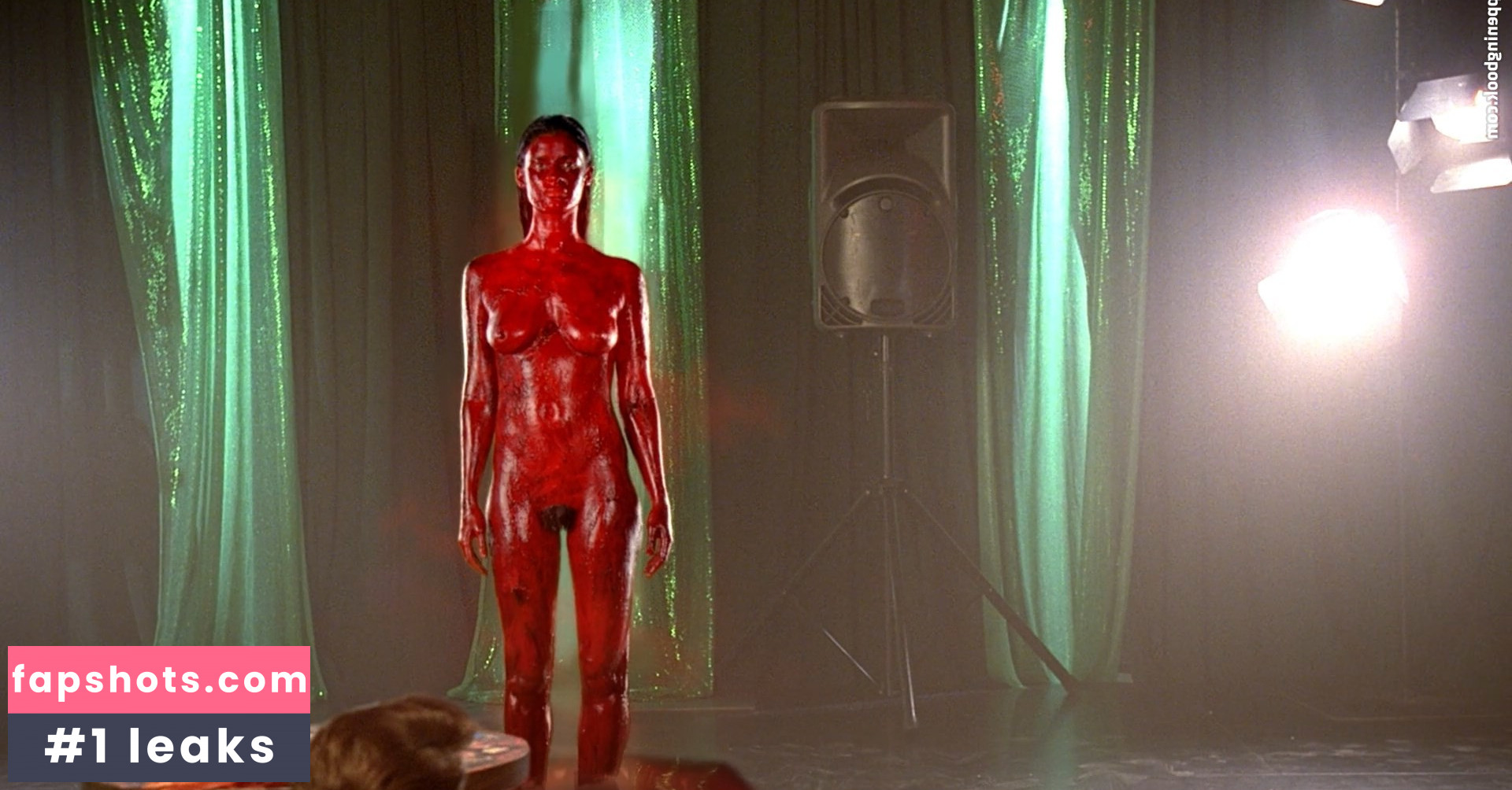 Jessica Clark gallery photo #20