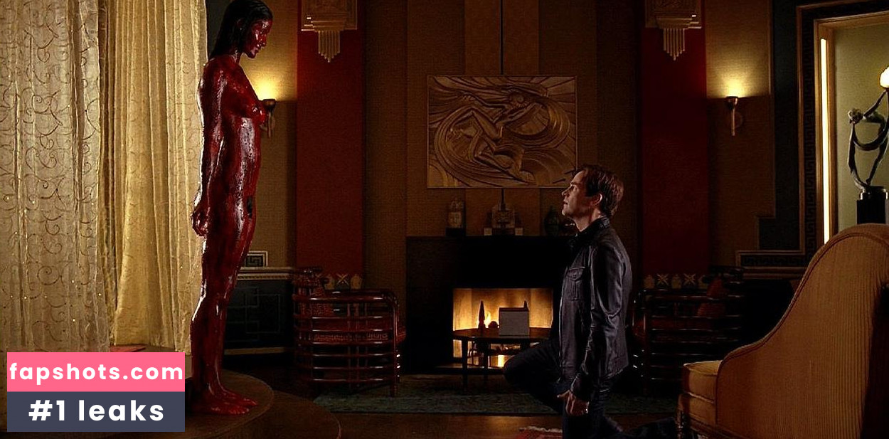 Jessica Clark gallery photo #39