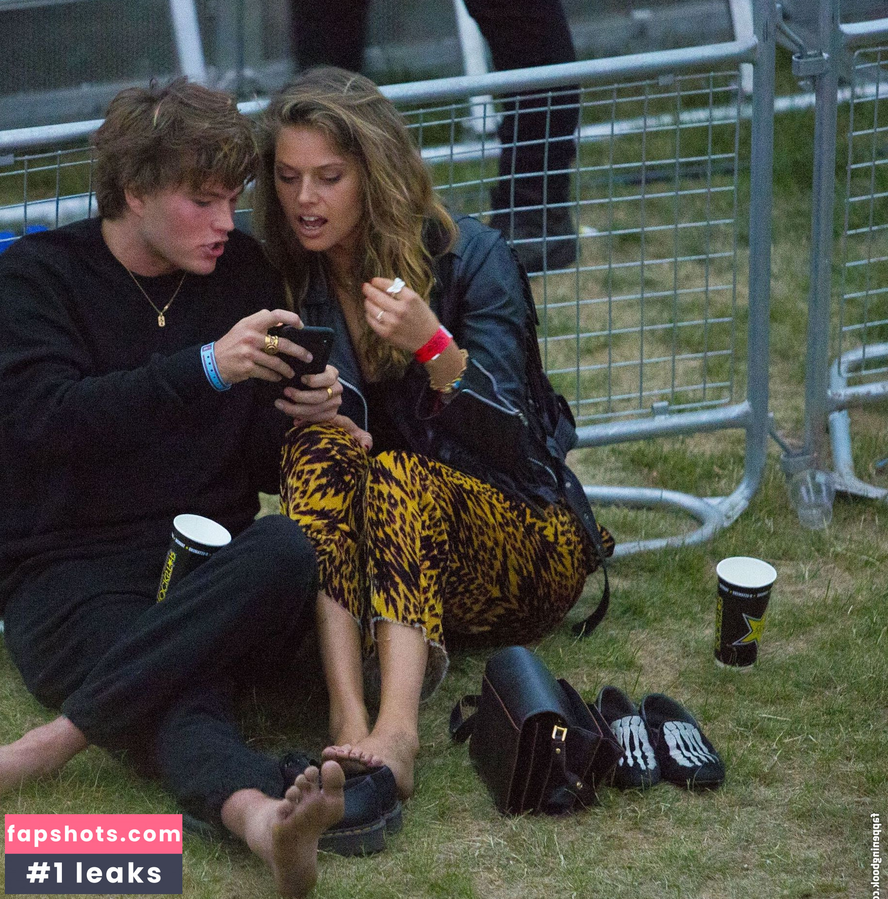 Jessica Clarke gallery photo #15