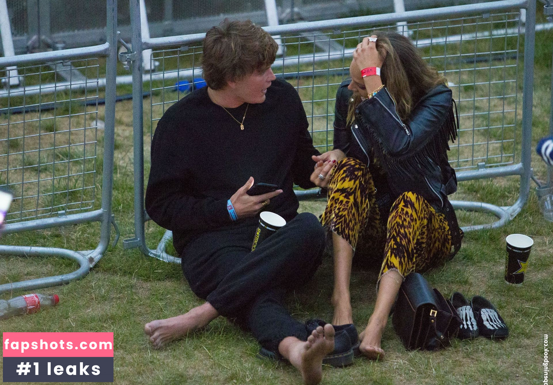 Jessica Clarke gallery photo #16