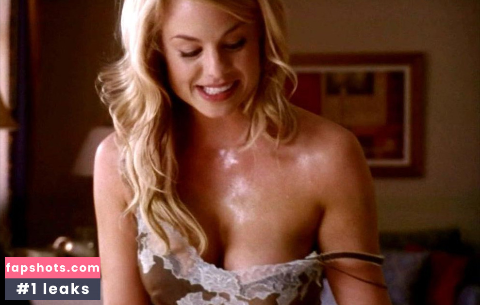 Jessica Collins gallery photo #30