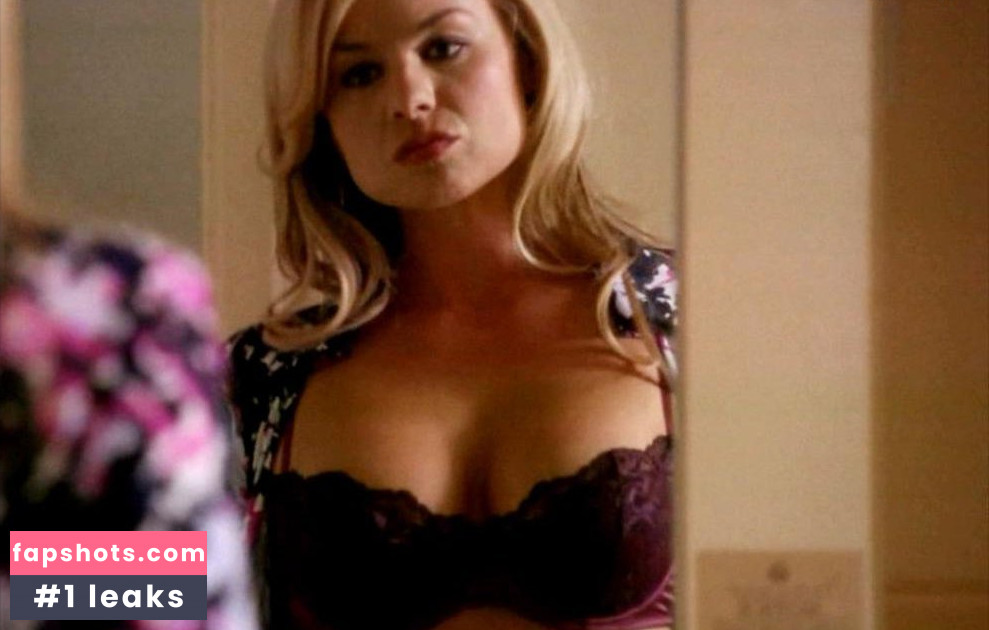 Jessica Collins gallery photo #31