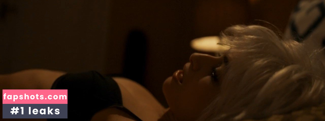 Jessica Ellen gallery photo #7