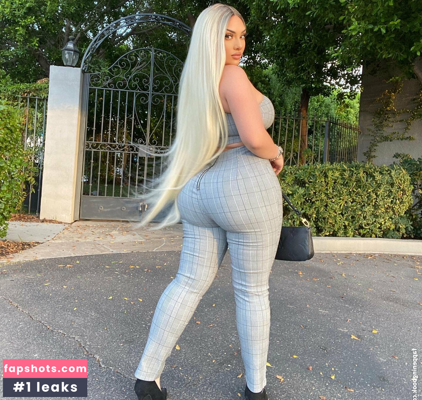 Jessica Gonzalez gallery photo #81