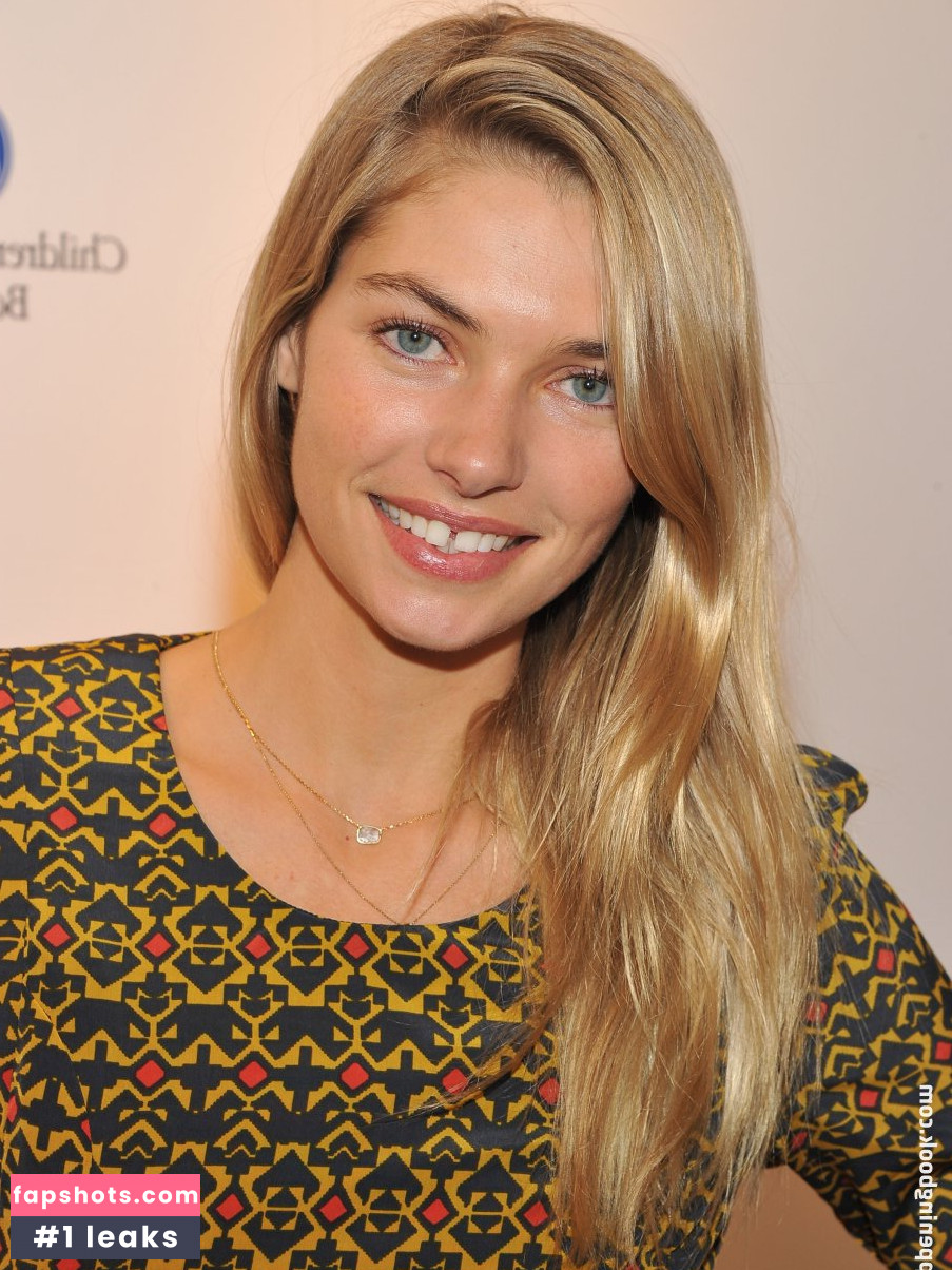 Jessica Hart gallery photo #161