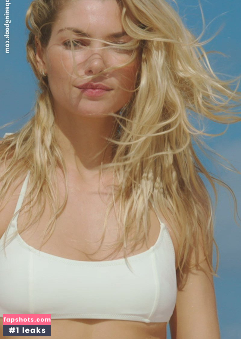 Jessica Hart gallery photo #218