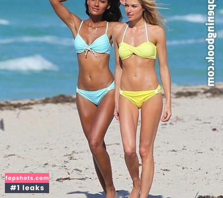 Jessica Hart gallery photo #65