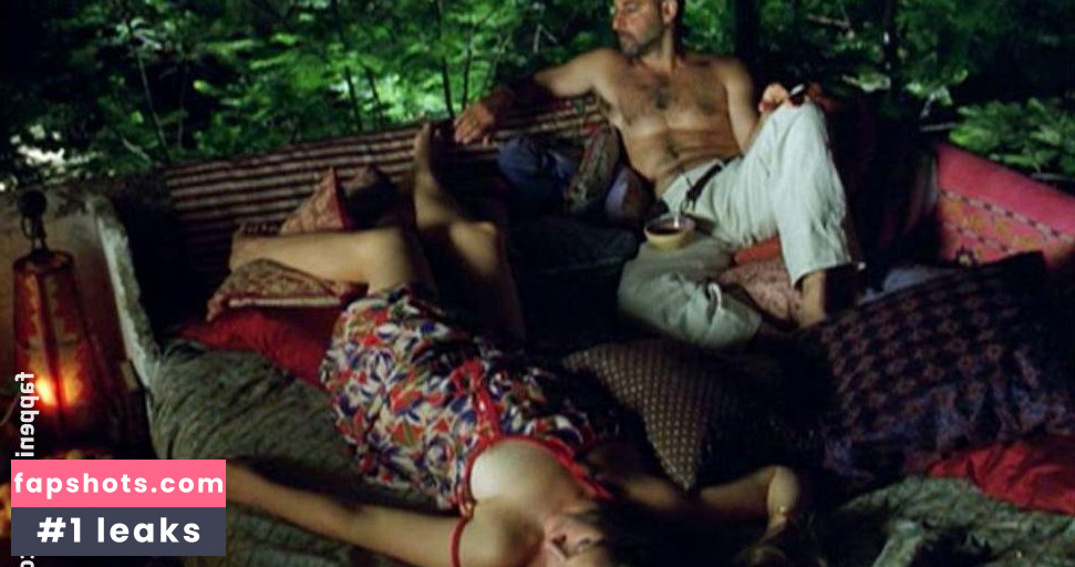 Jessica Hynes Nude Leaks OnlyFans Photos #3 - LeakJerk