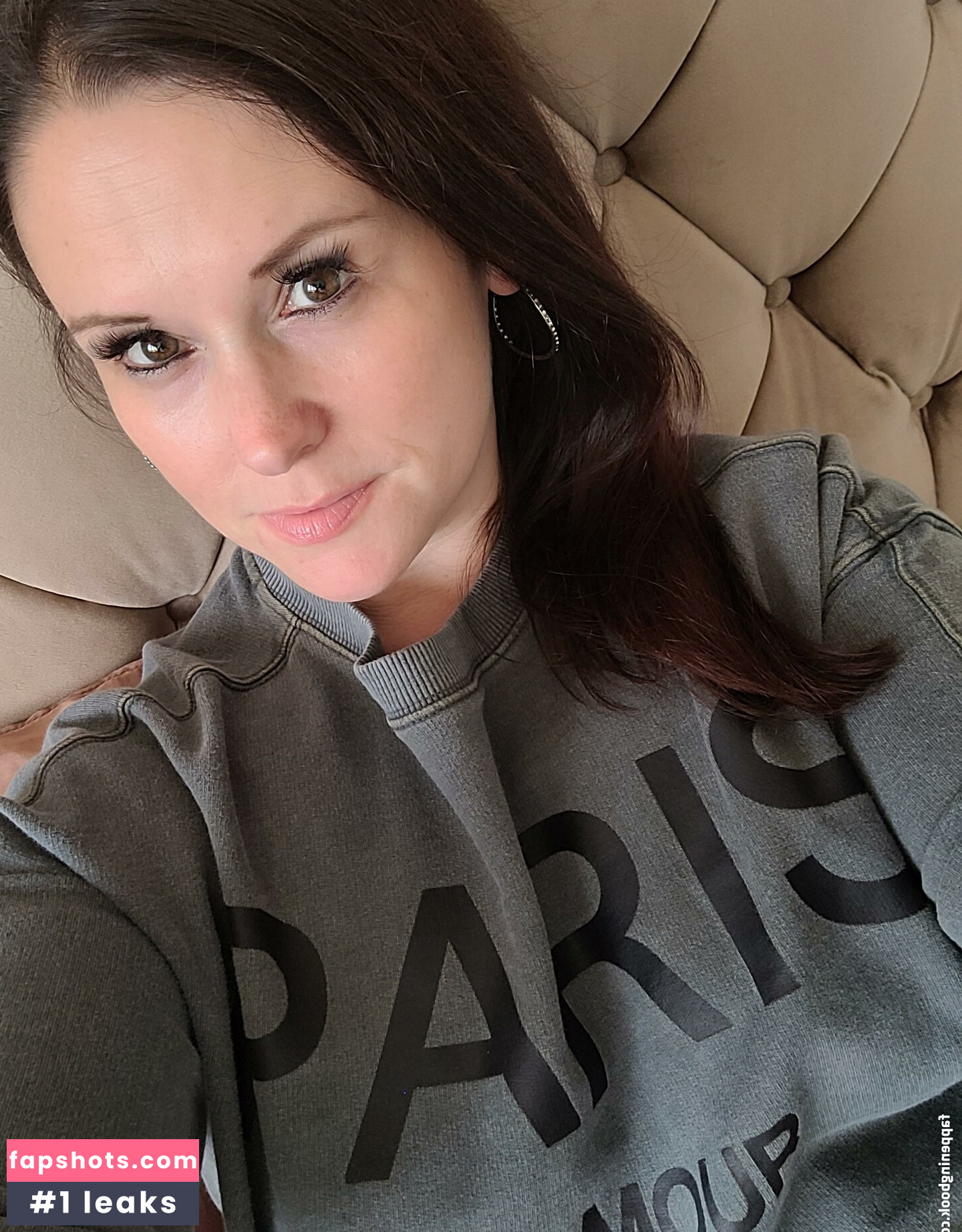 Jessica Johnson gallery photo #2