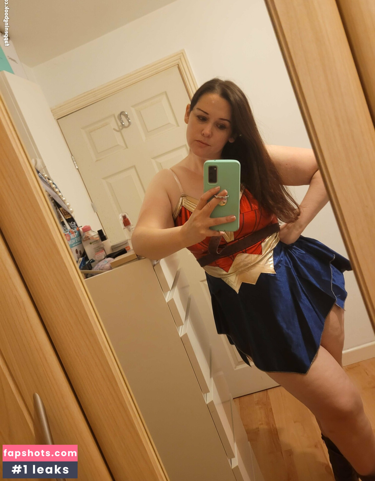 Jessica Johnson gallery photo #11