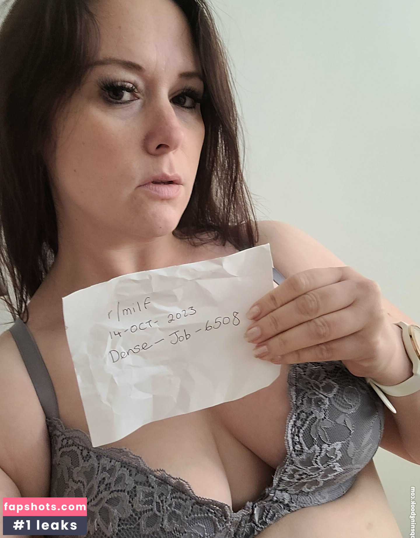 Jessica Johnson gallery photo #12