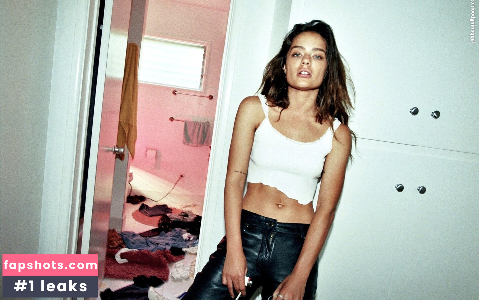 Jessica Lee Buchanan gallery photo #43