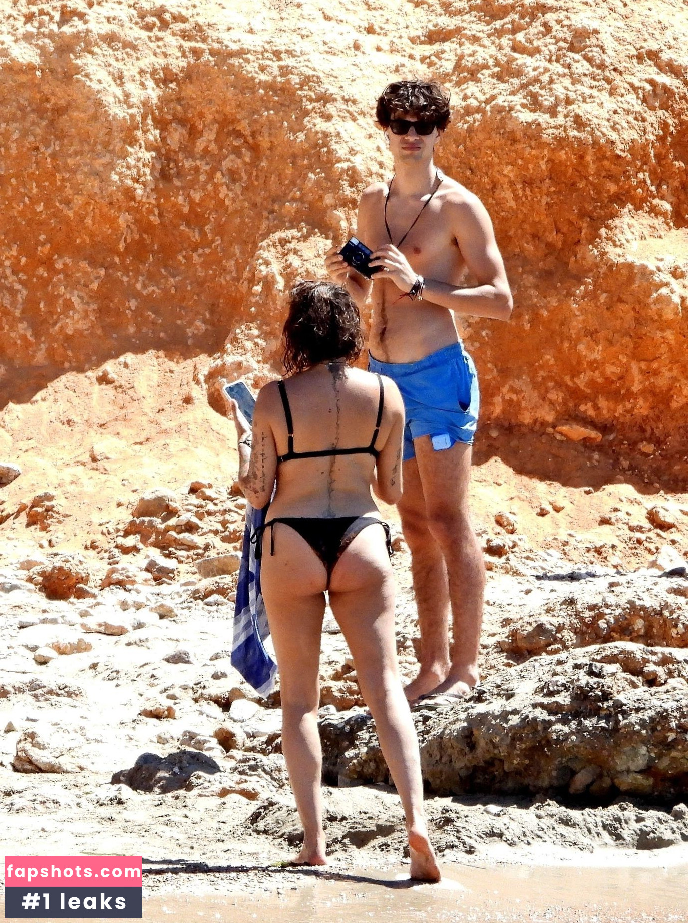 Jessica Lemarie nude babe gallery