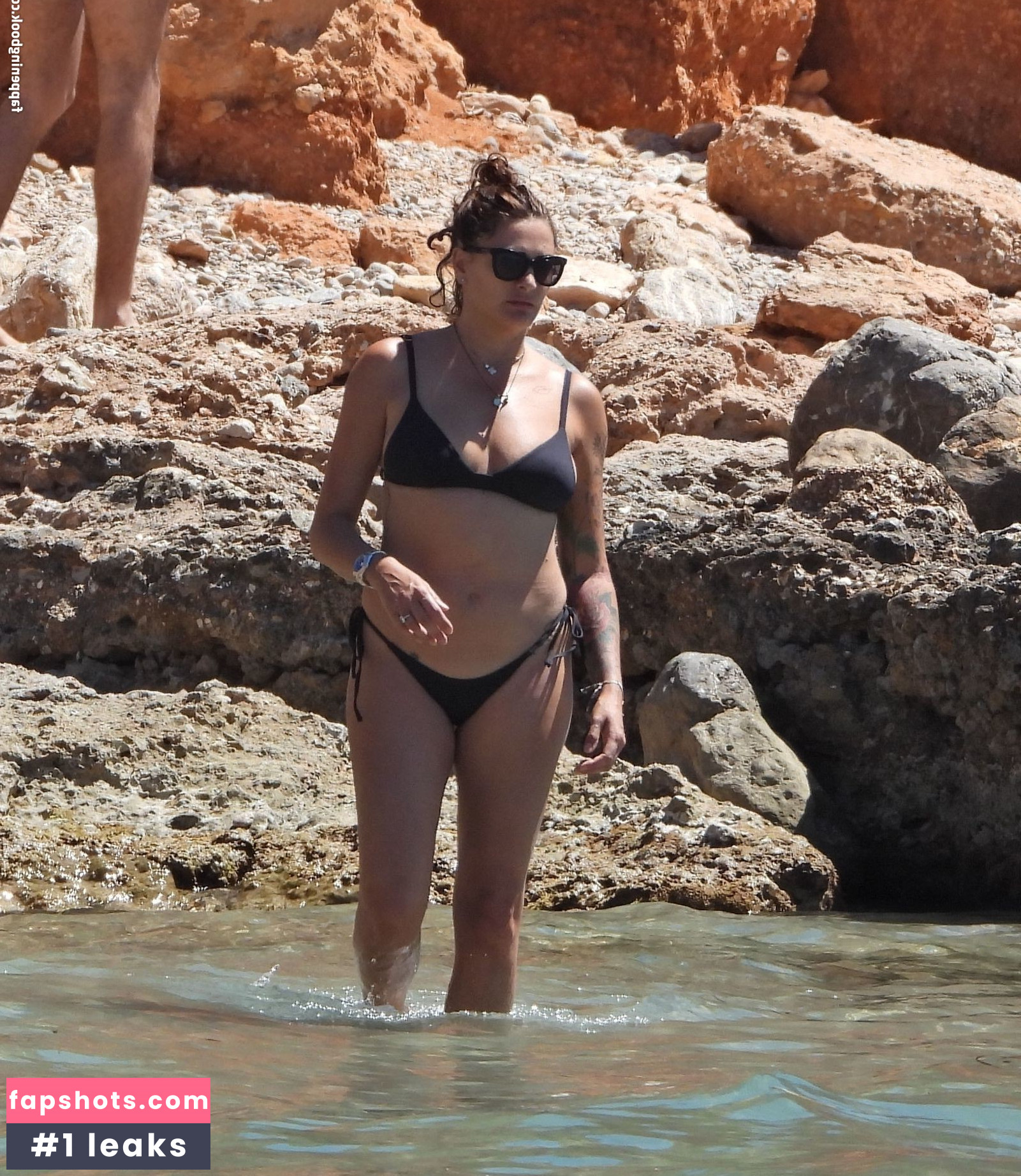 Jessica Lemarie gallery photo #33