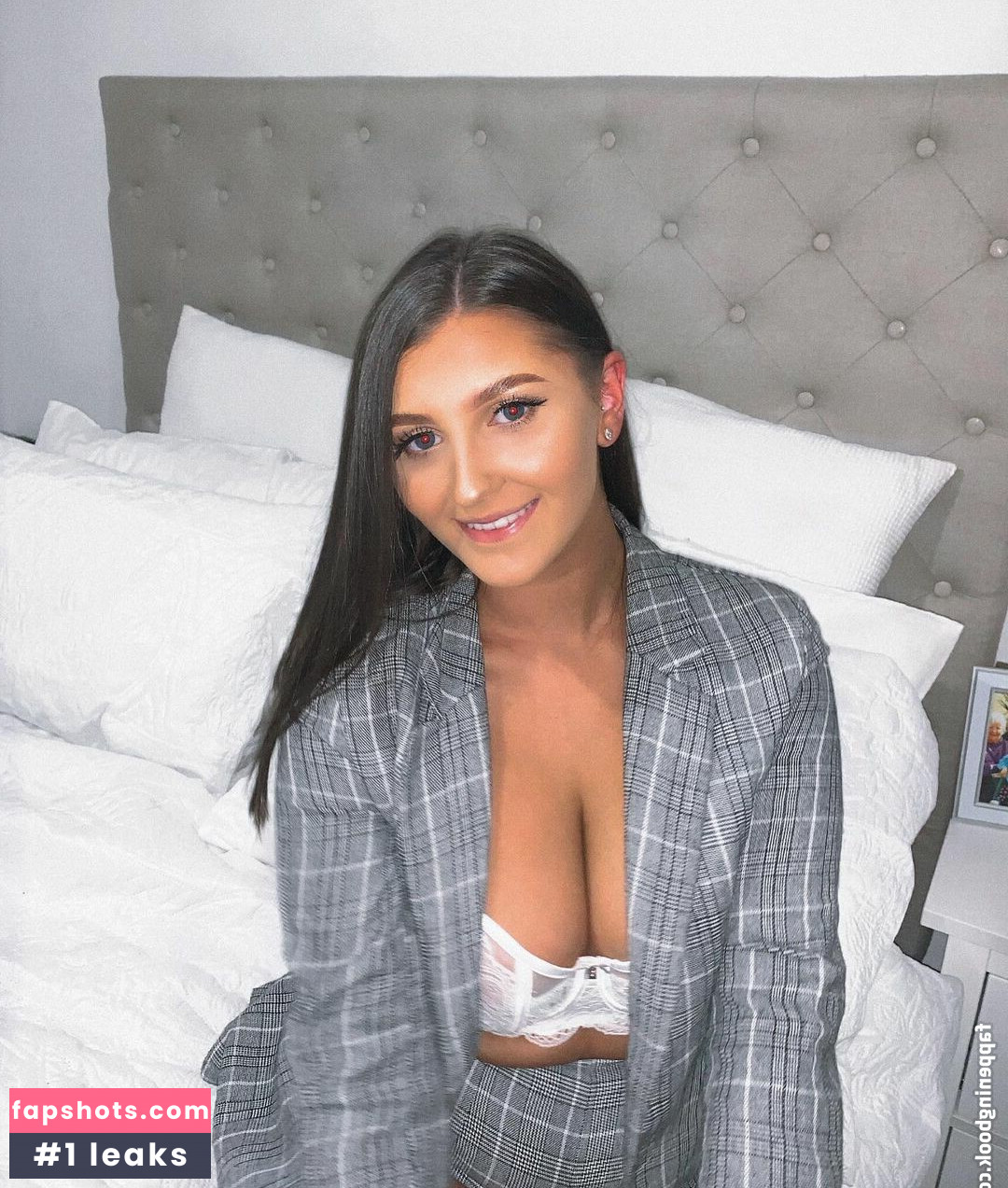 Jessica-Mae gallery photo #23