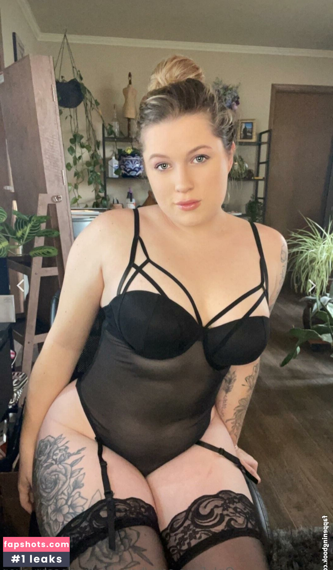 Jessica Melton gallery photo #15