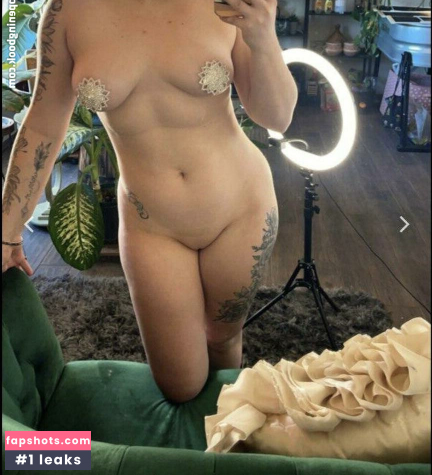 Jessica Melton gallery photo #22