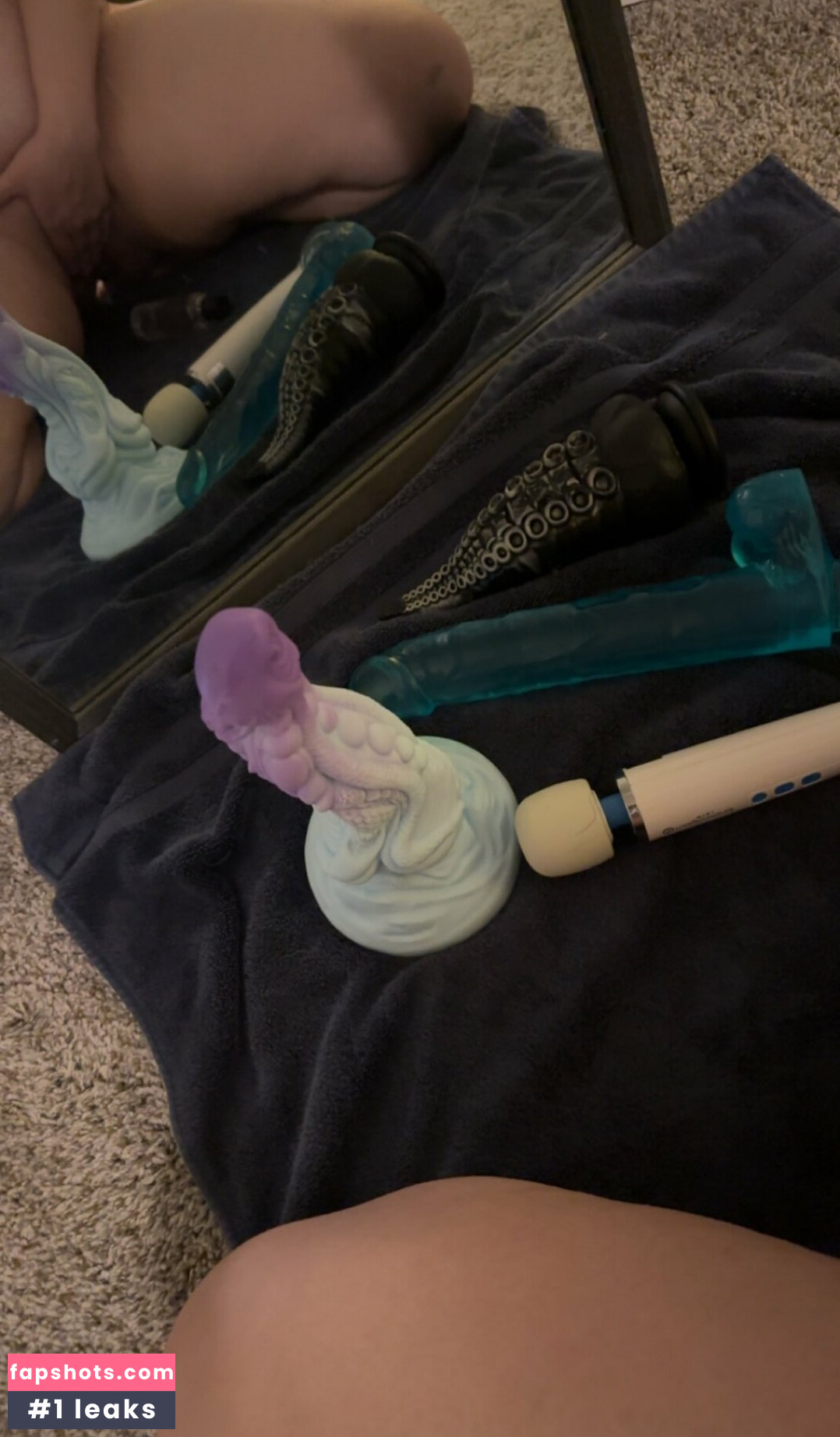 Jessica Moore gallery photo #33