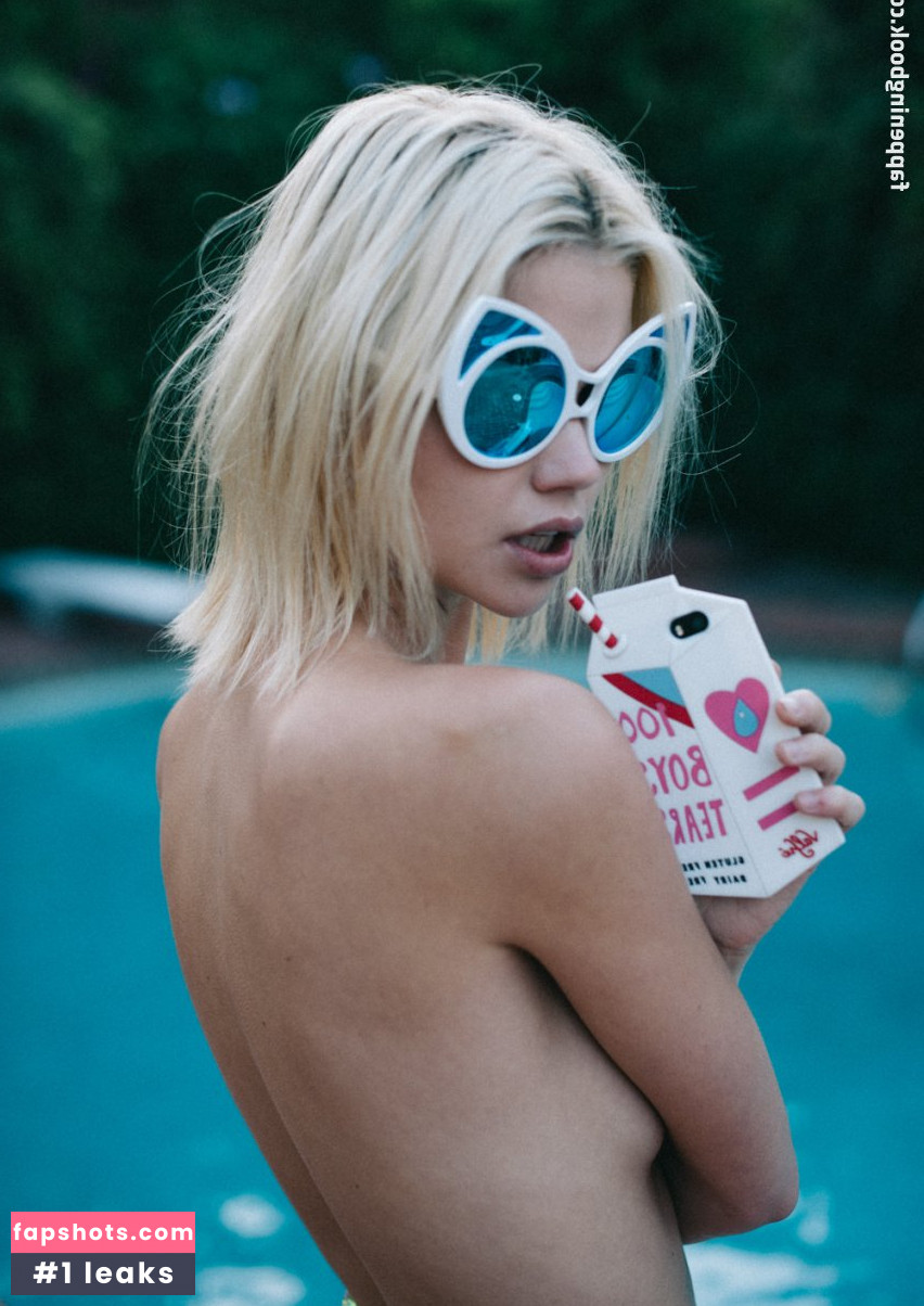 Jessica Morrow gallery photo #7