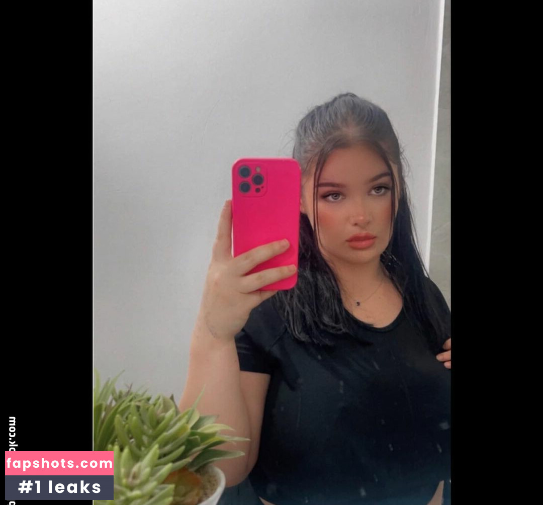 Jessica Neven gallery photo #12