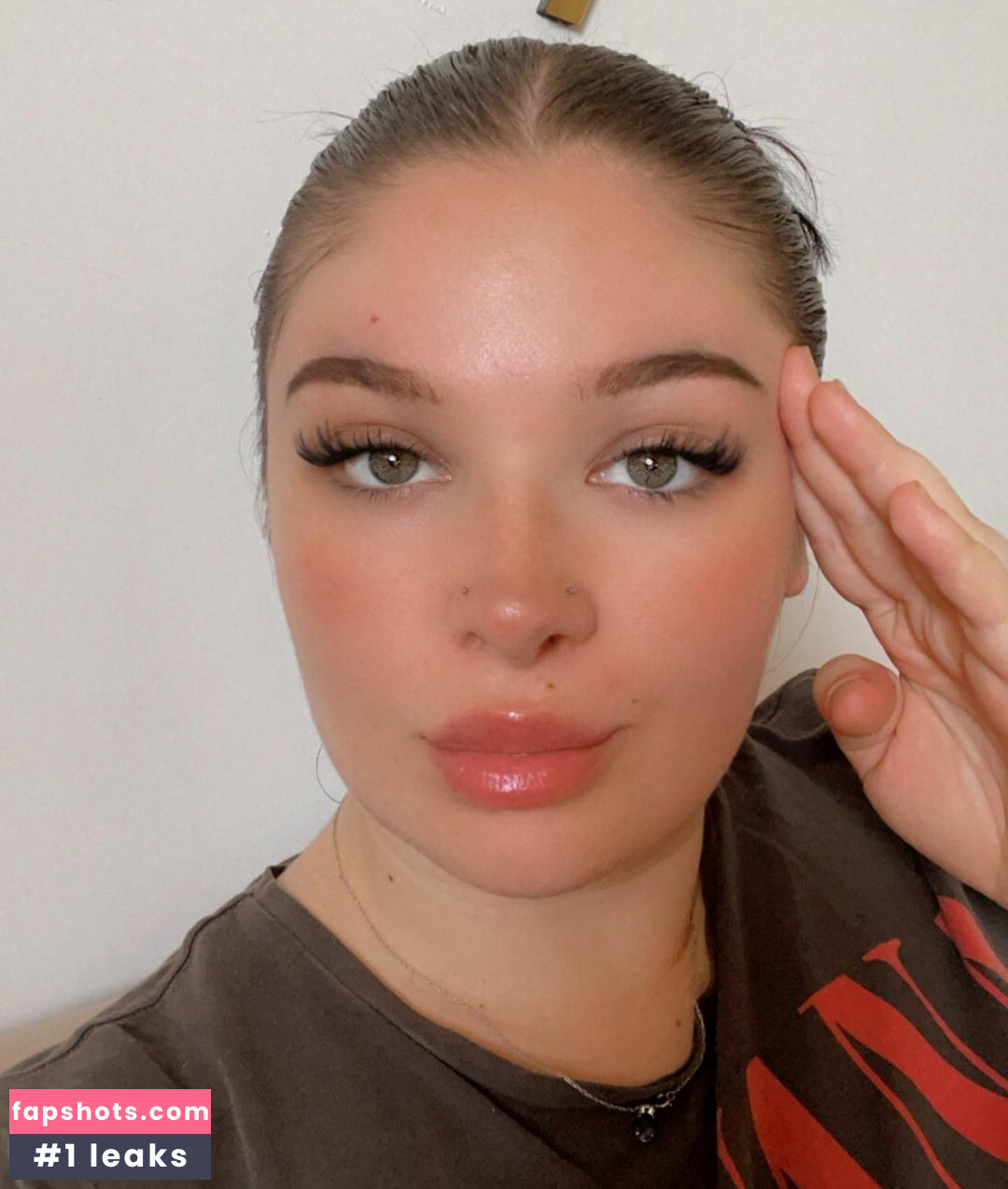 Jessica Neven gallery photo #24