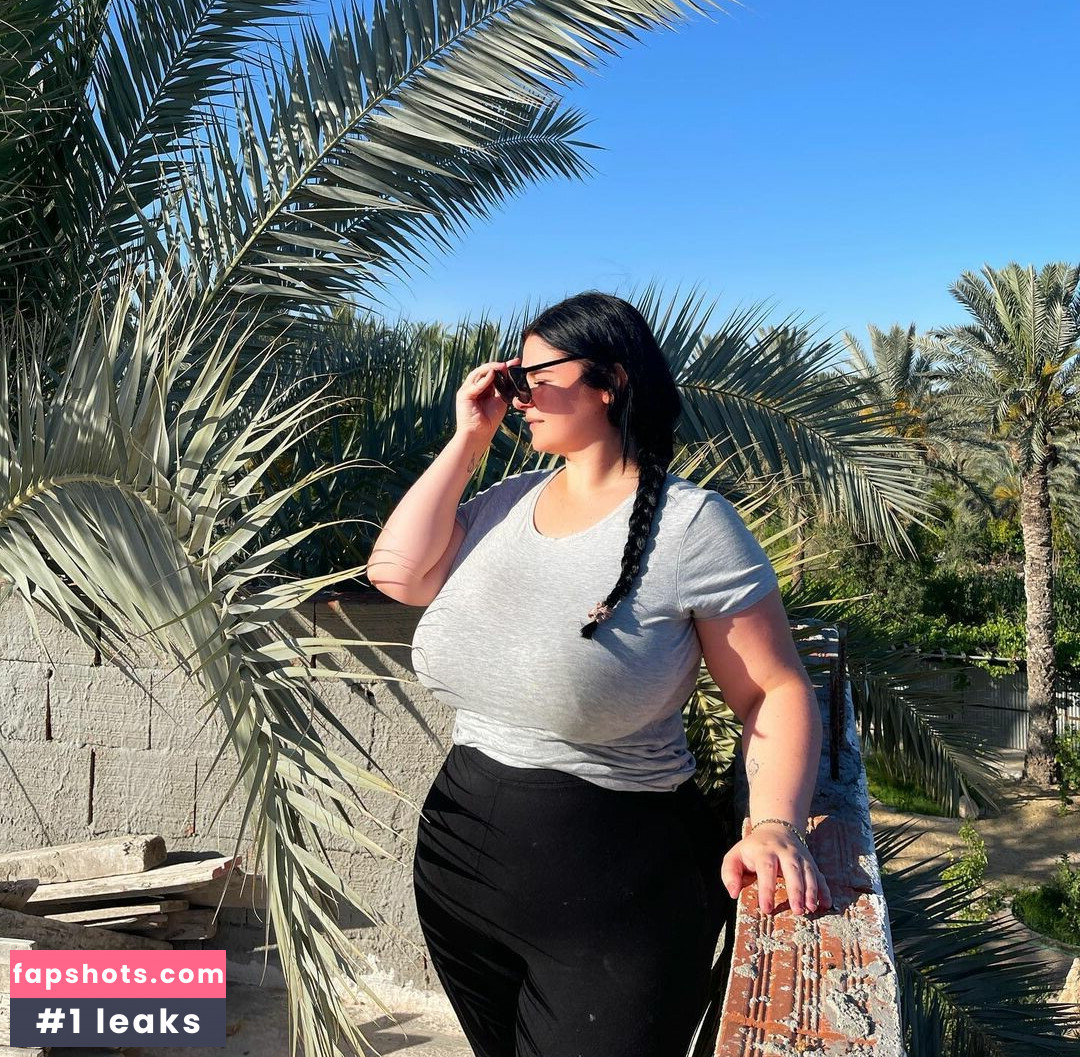 Jessica Neven gallery photo #6