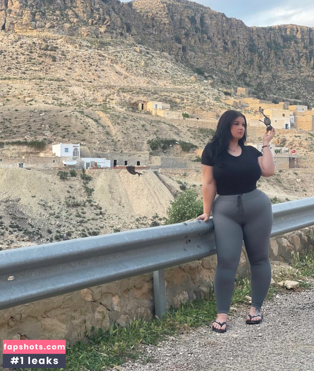 Jessica Neven gallery photo #9