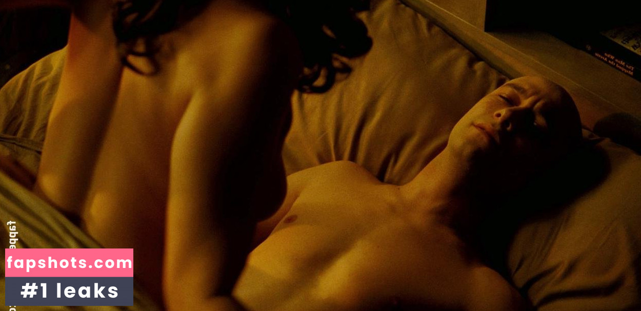 Jessica Parker Kennedy gallery photo #107