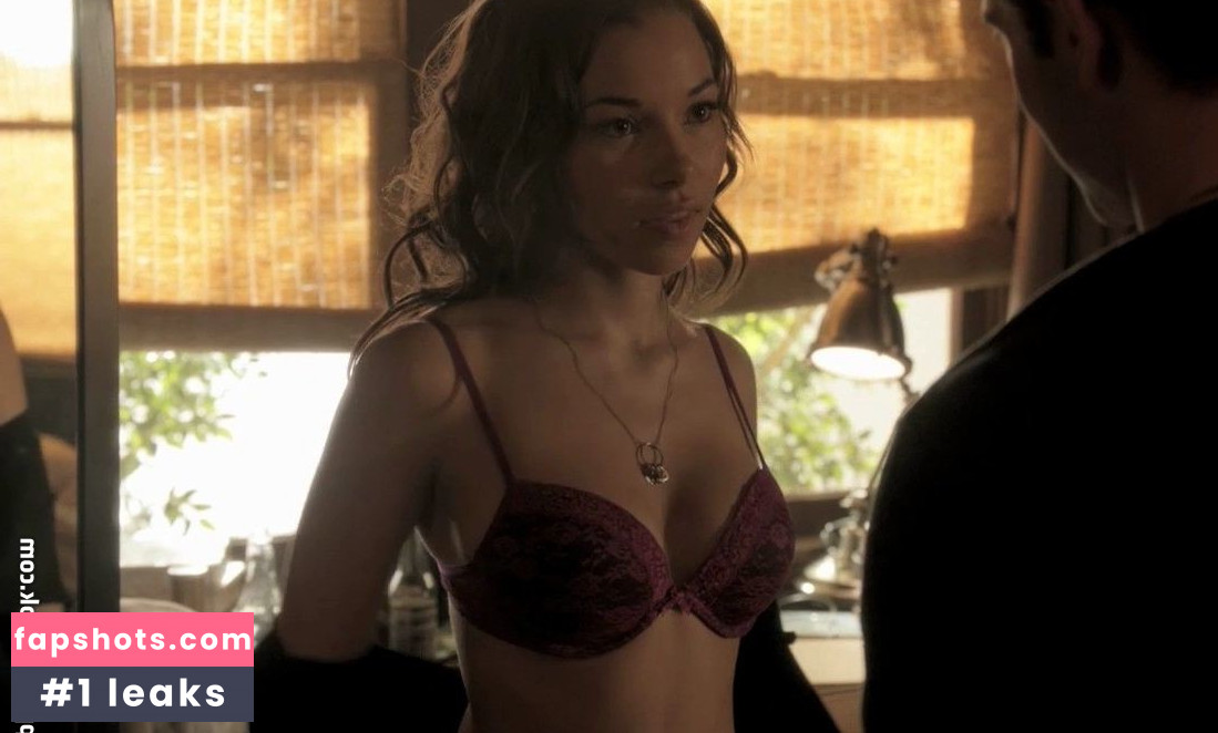 Jessica Parker Kennedy gallery photo #60