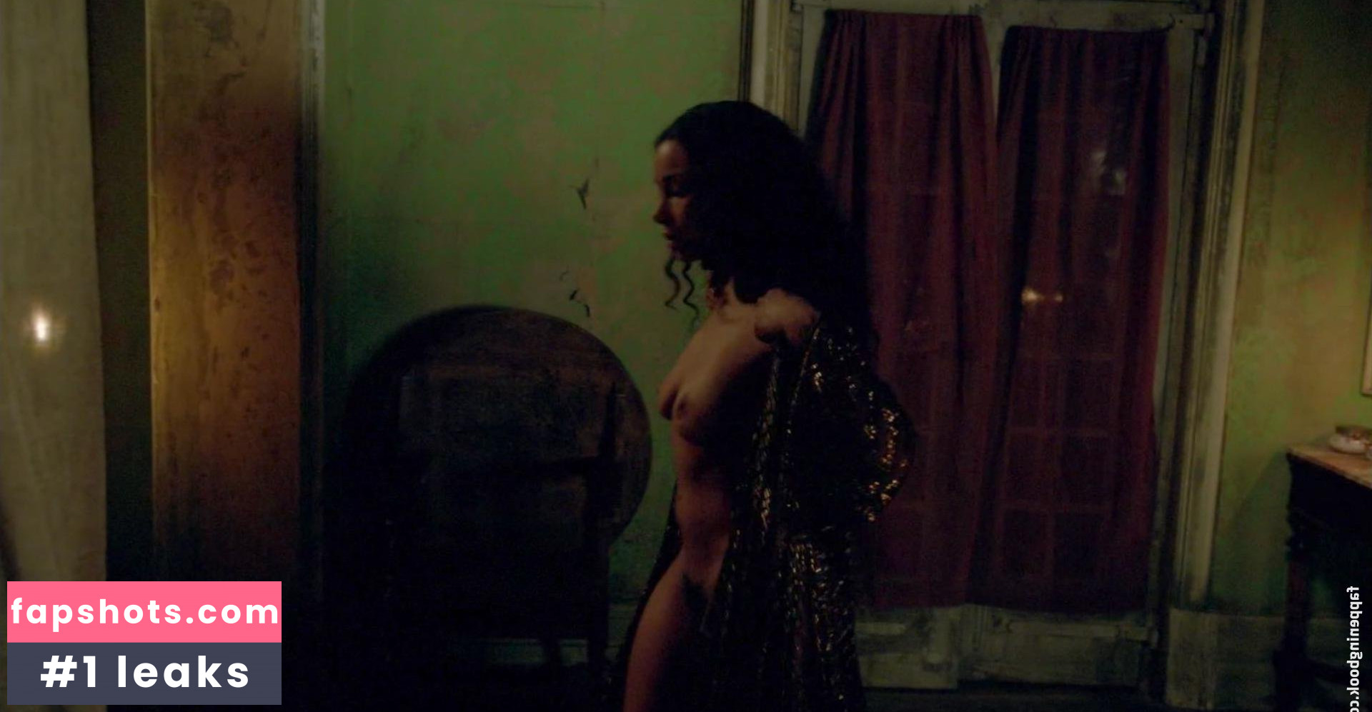 Jessica Parker Kennedy gallery photo #81