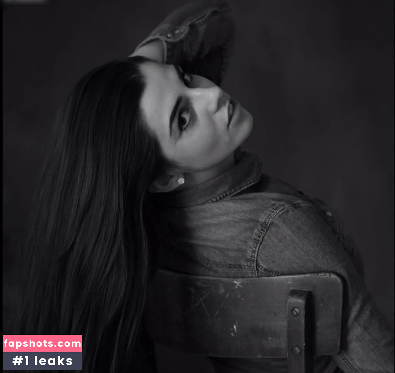 Jessica Romero Sanchez (@hasi_offiziell) gallery photo #17