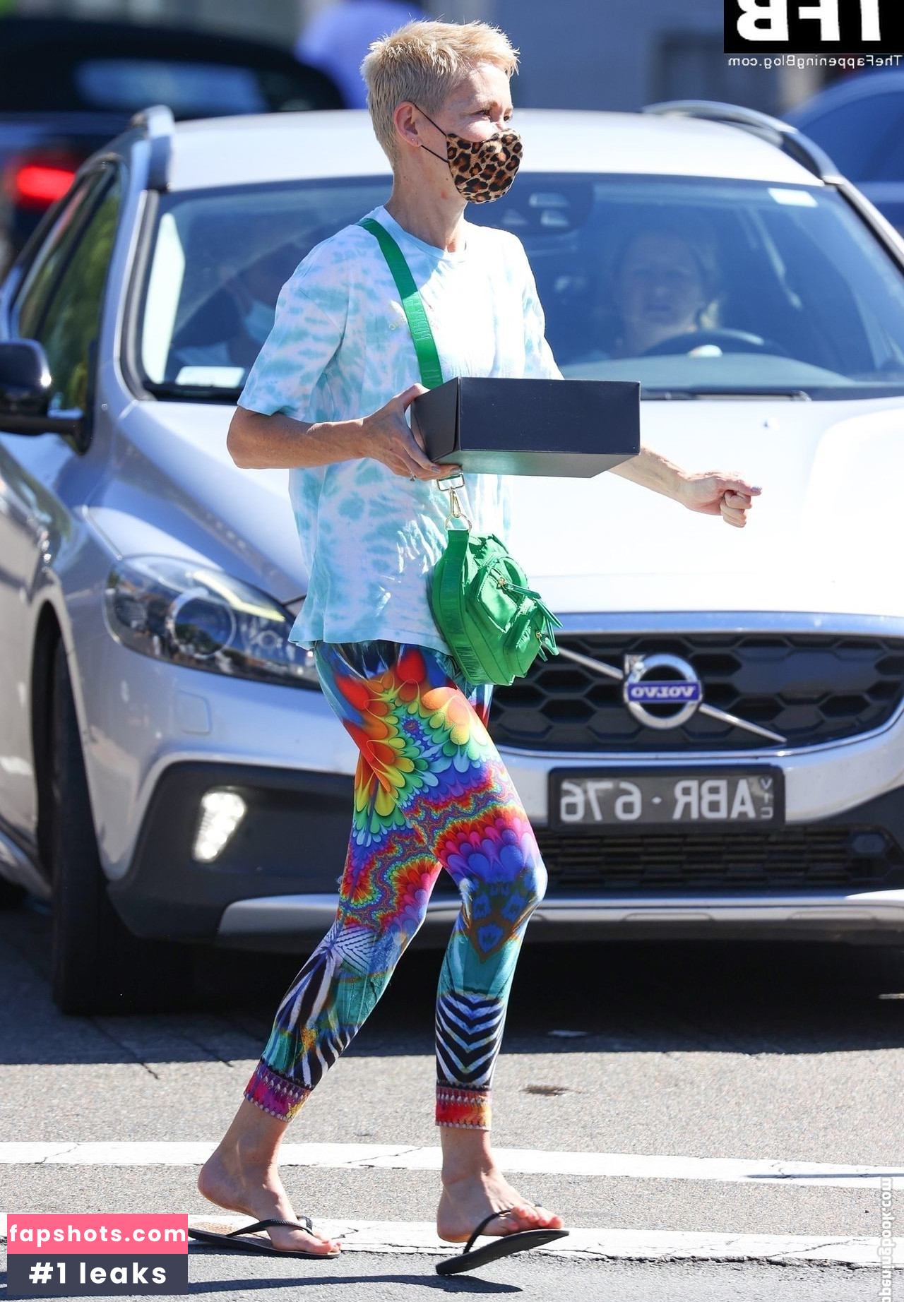 Jessica Rowe gallery photo #23