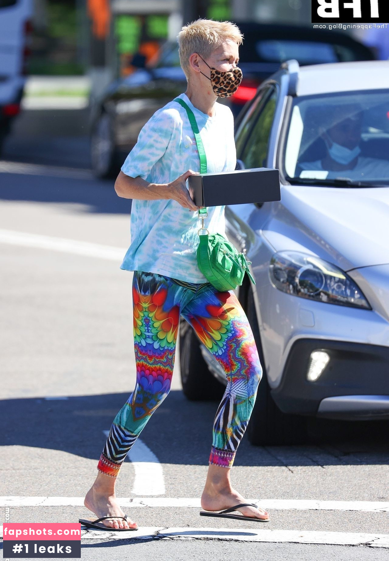 Jessica Rowe gallery photo #24