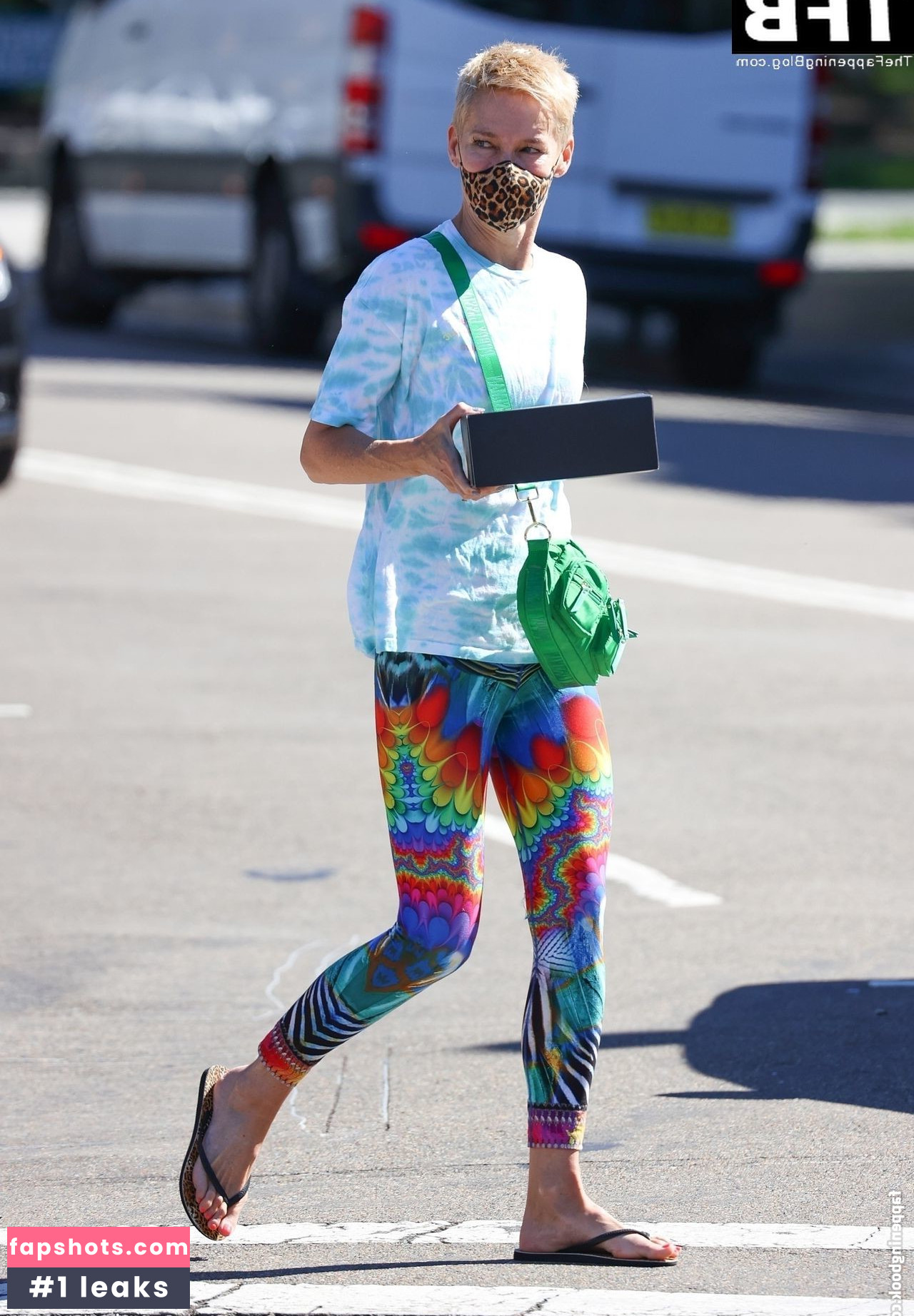 Jessica Rowe gallery photo #27