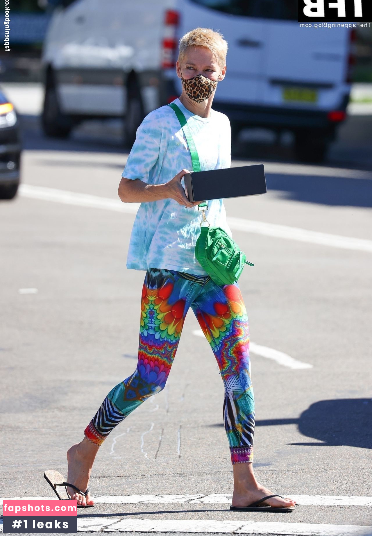 Jessica Rowe gallery photo #28