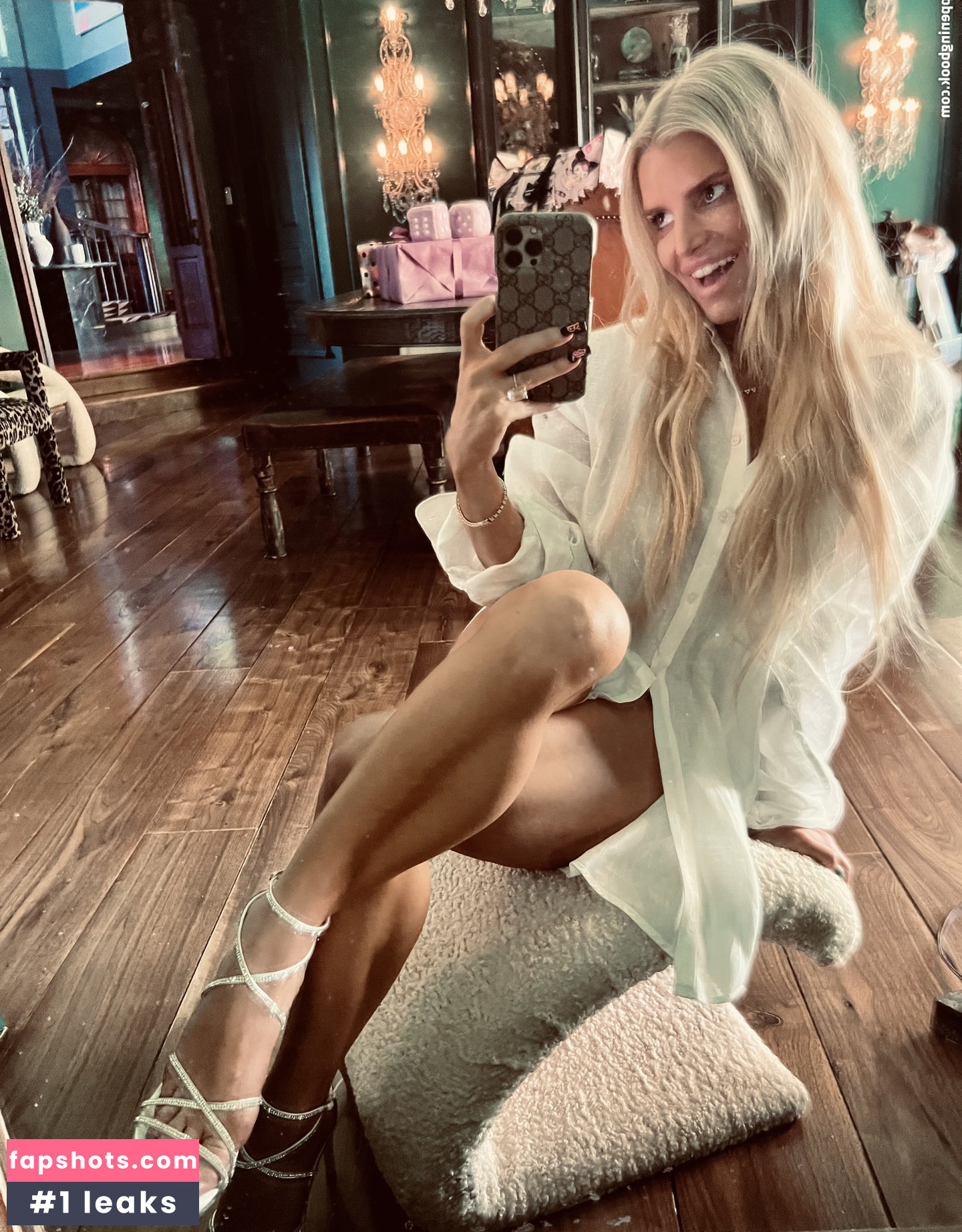 Jessica Simpson gallery photo #180