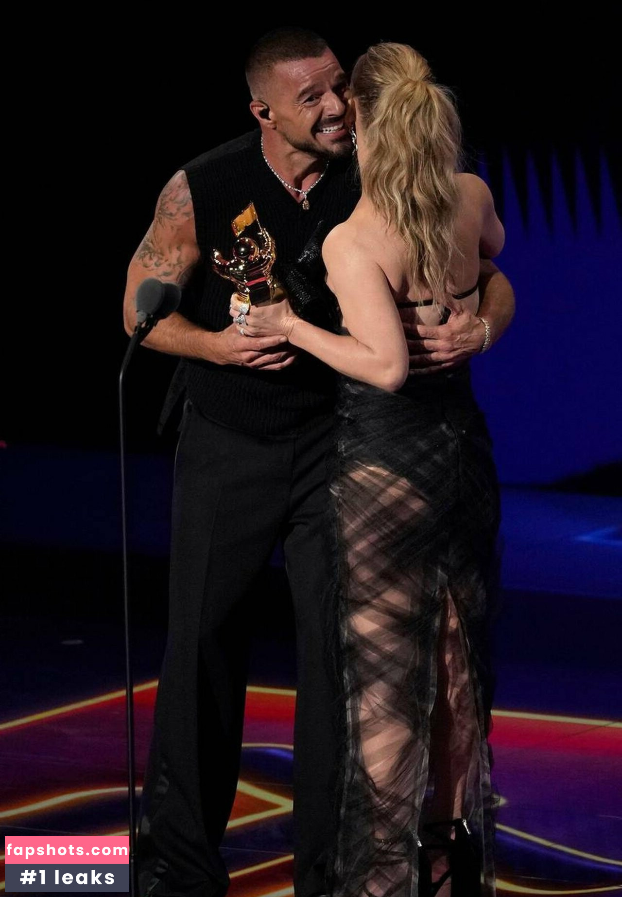 Jessica Simpson gallery photo #25