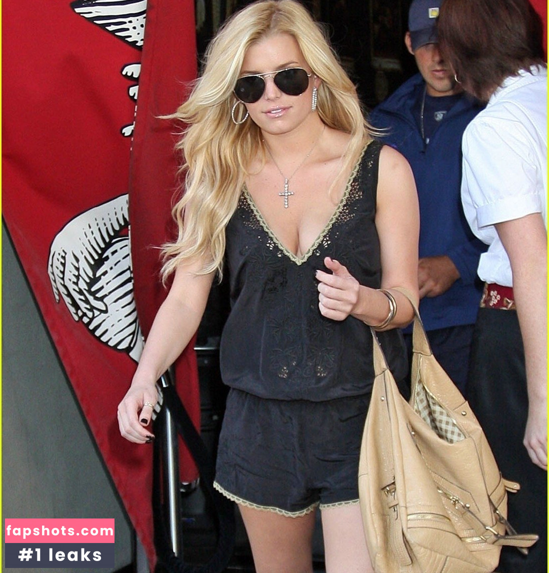 Jessica Simpson gallery photo #343