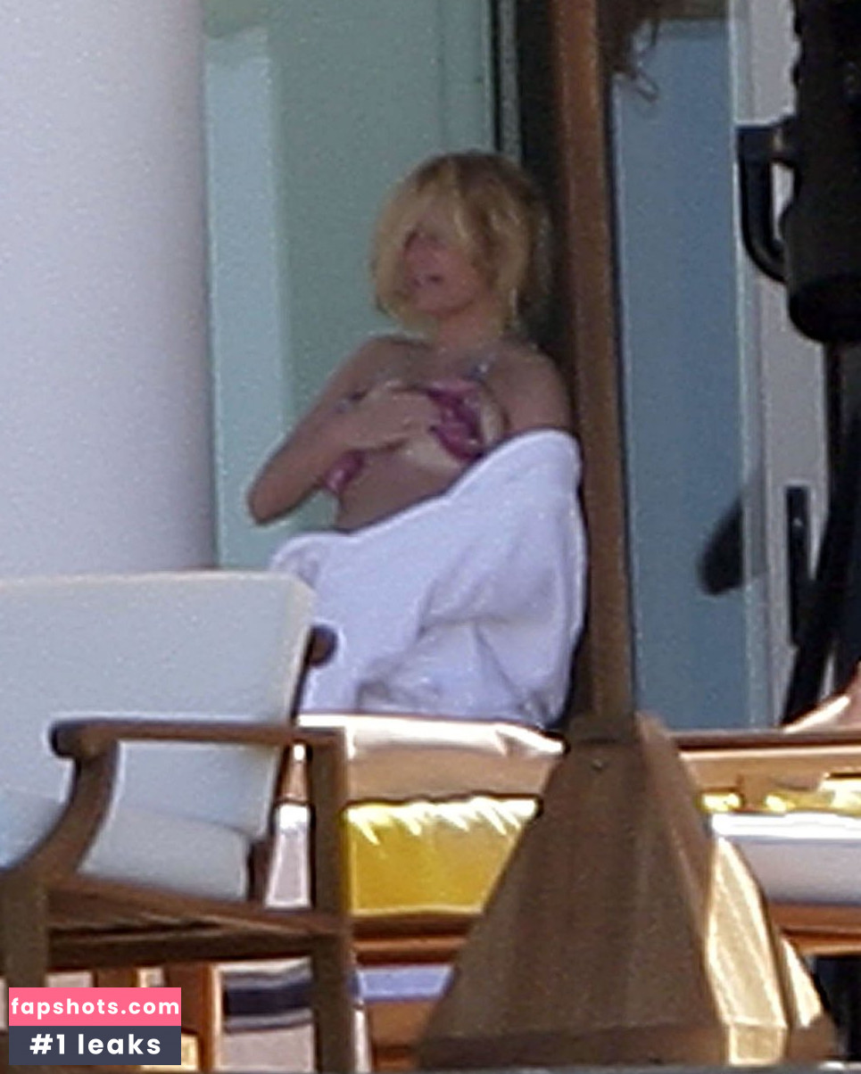 Jessica Simpson gallery photo #344