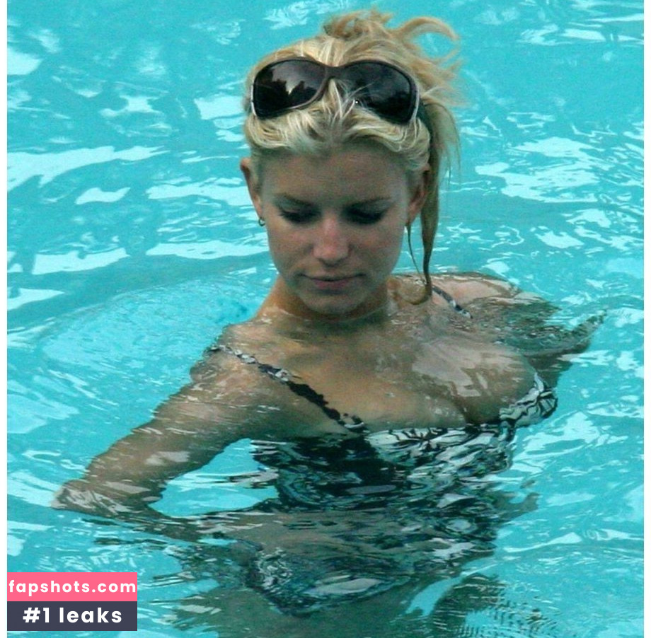 Jessica Simpson gallery photo #377