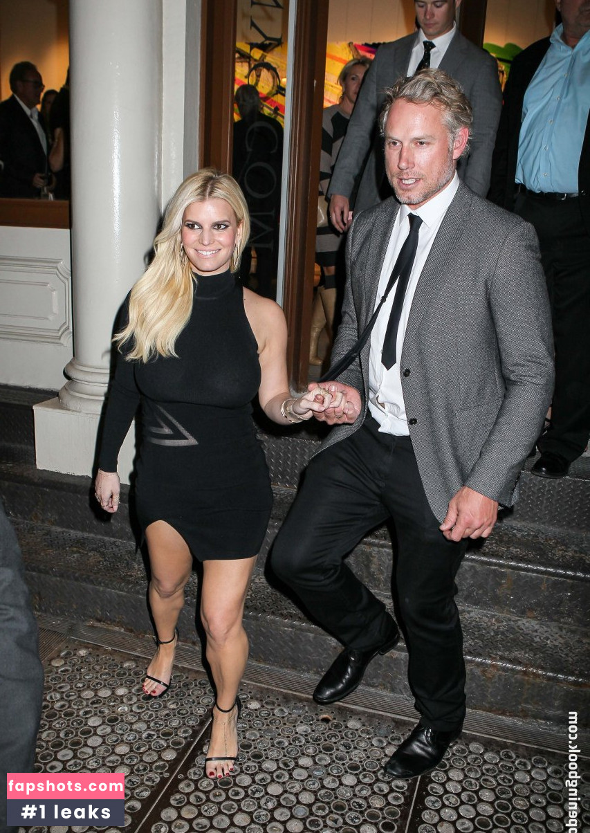 Jessica Simpson gallery photo #457
