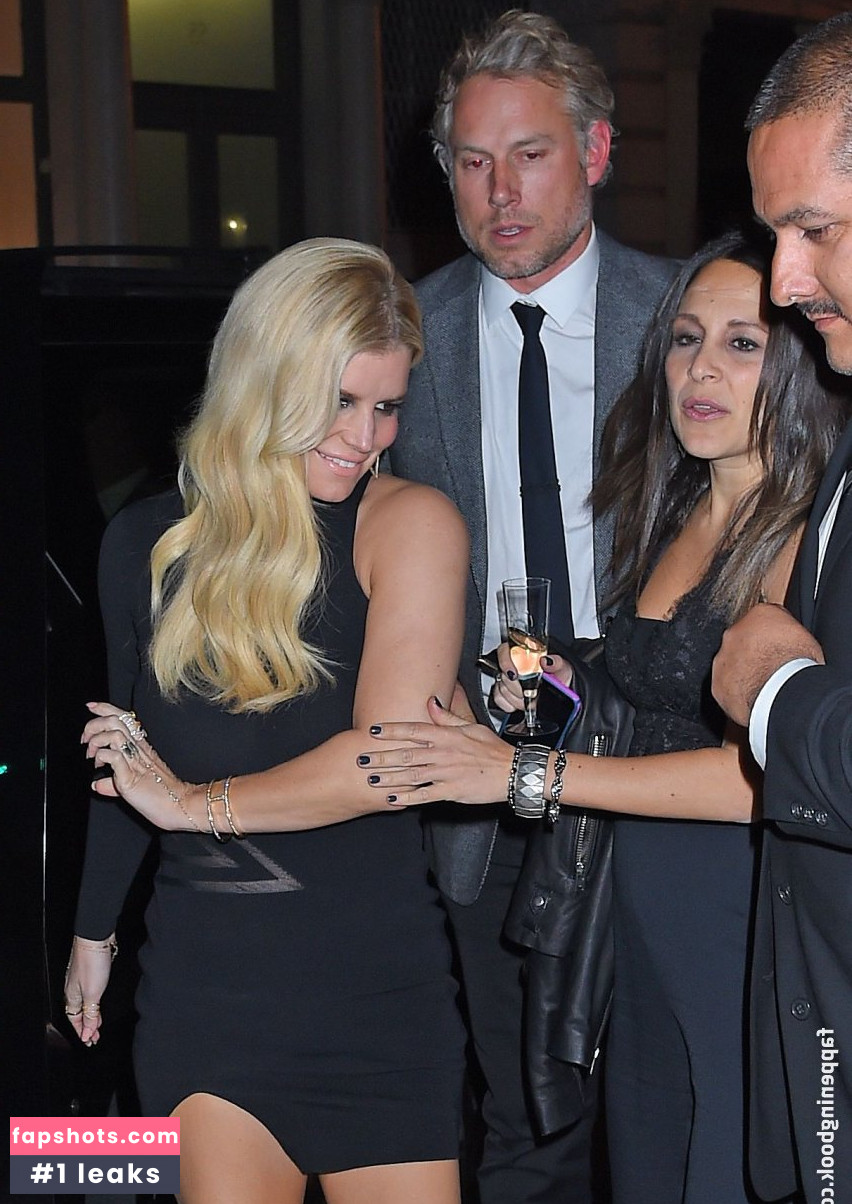 Jessica Simpson gallery photo #460