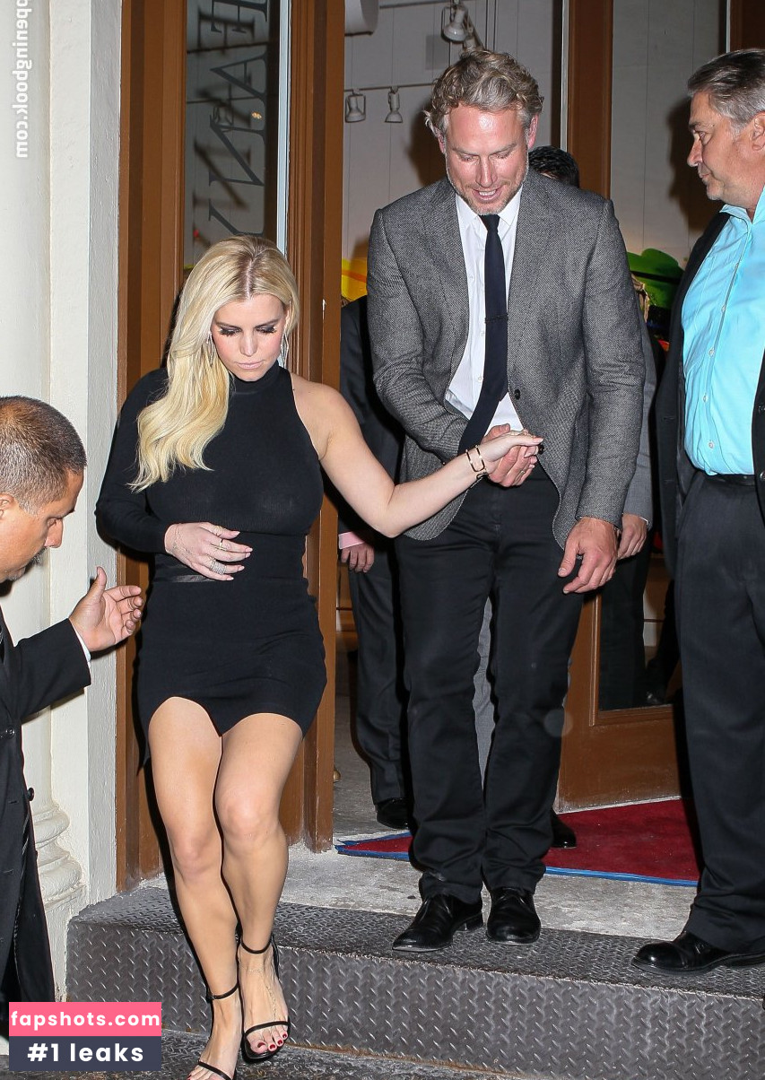 Jessica Simpson gallery photo #464