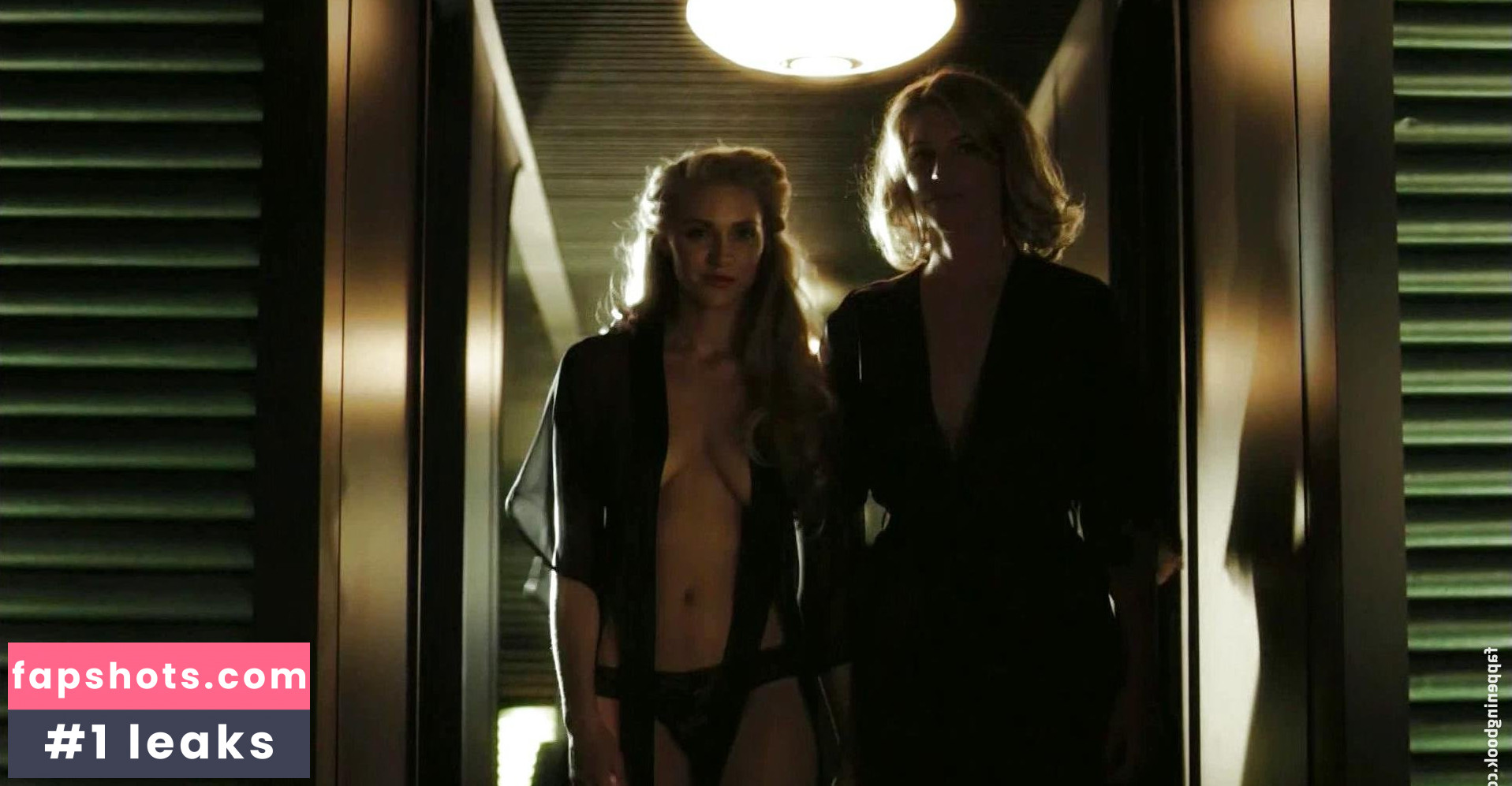 Jessica Sipos gallery photo #27