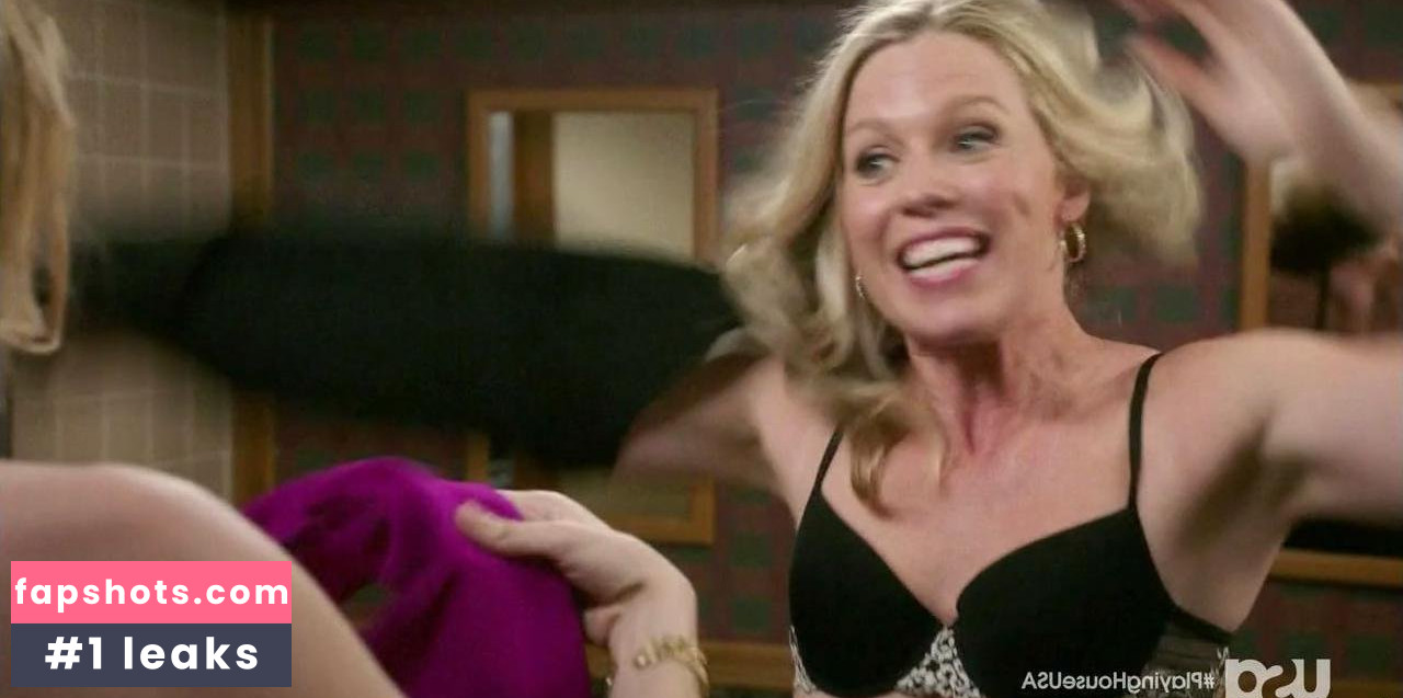 Jessica St. Clair gallery photo #9